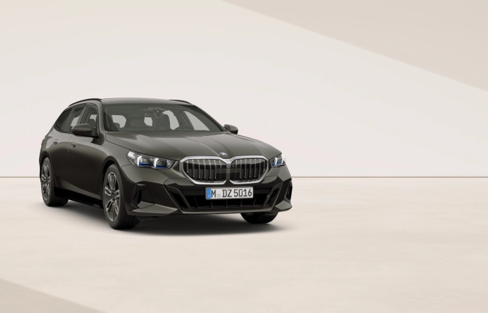 BMW 5 3.0 540d Xdrive At Touring na operativní leasing