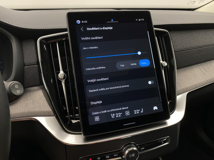 Volvo XC90 B5 AWD AUT BRIGHT ULTRA 7míst na operativní leasing