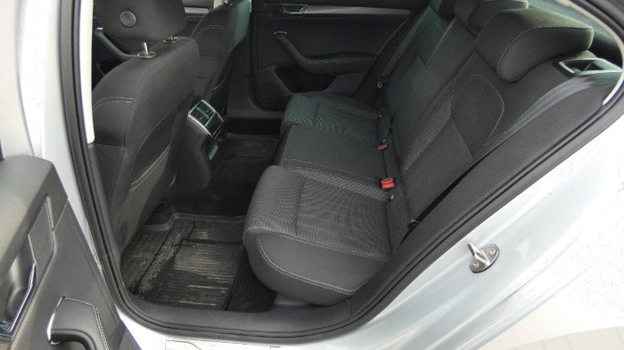 Škoda Superb 2,0 TDI DSG Style na operativní leasing