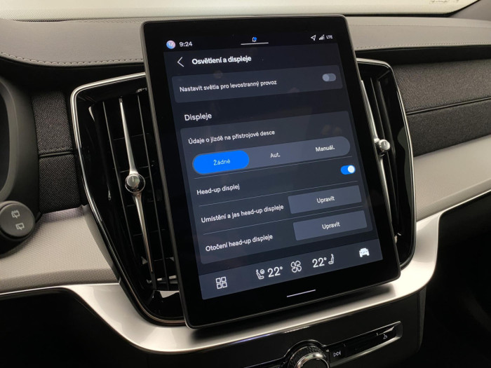 Volvo XC90 B5 AWD BLACK EDITION PLUS 7 na operativní leasing