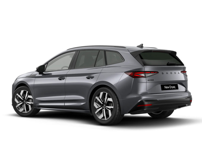 Škoda Enyaq Sportline Elektro 220 kW Elektřina 4x4 Automatická převodovka na operativní leasing
