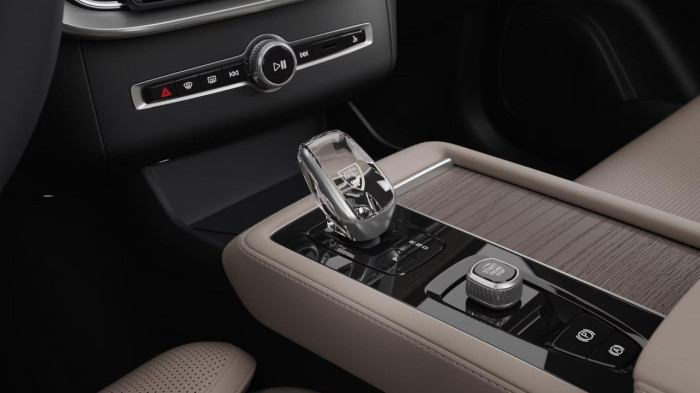 Volvo XC90 B5 AWD AUT BRIGHT PLUS 7míst na operativní leasing