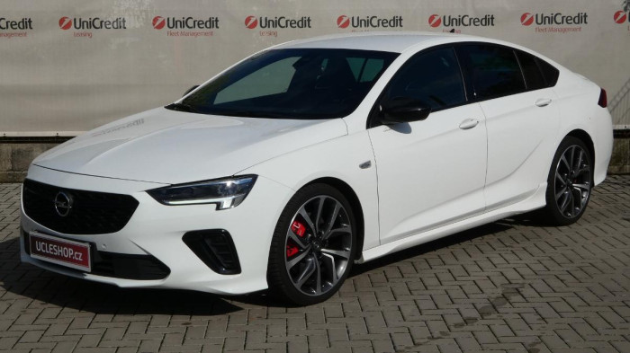 Opel Insignia 2,0 T 4x4 GSi na operativní leasing