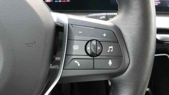 BMW X1 sDrive 18i DCT na operativní leasing