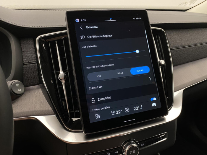Volvo XC90 B5 AWD AUT BRIGHT PLUS 7míst na operativní leasing