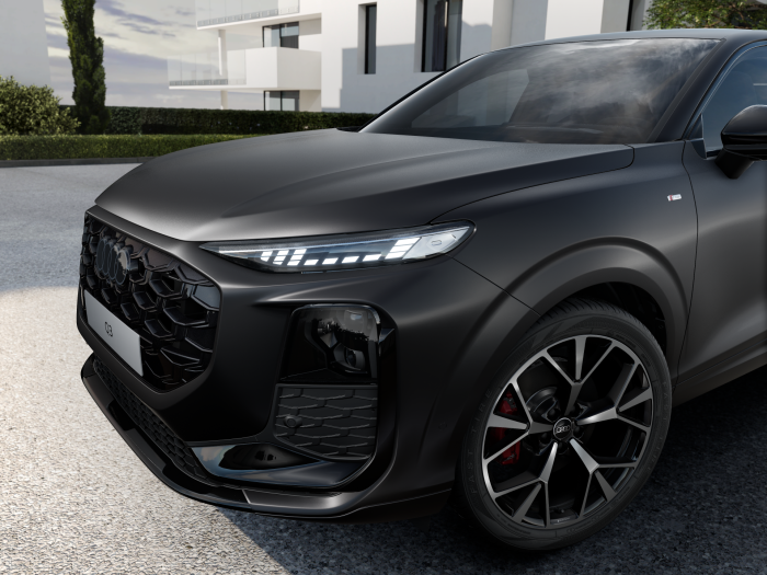 Audi Q3 Sportback S line TFSI 195 kW quattro na operativní leasing