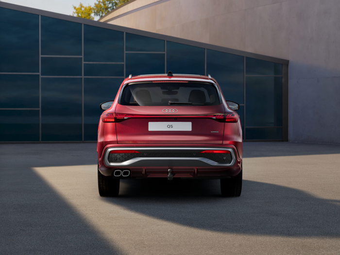 Audi Q5 TDI quattro 150 kW na operativní leasing