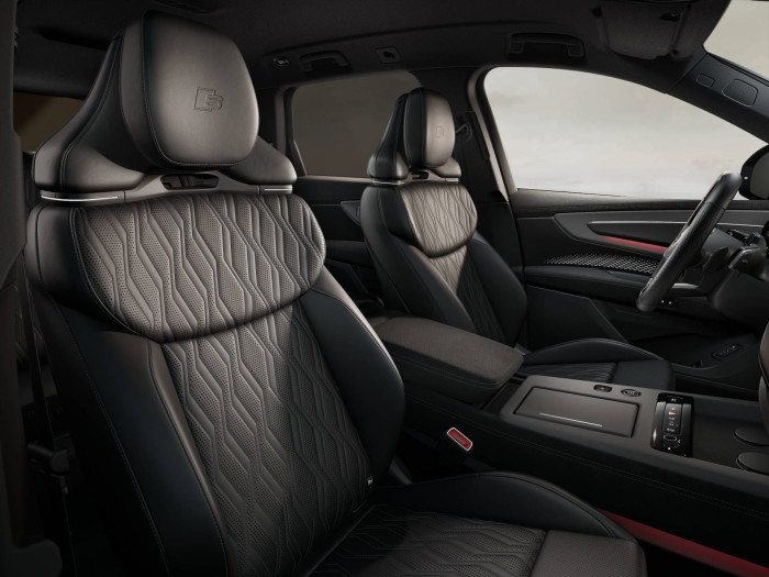 Audi Q7 Quattro 8TT 3,0TDI / 220kW na operativní leasing