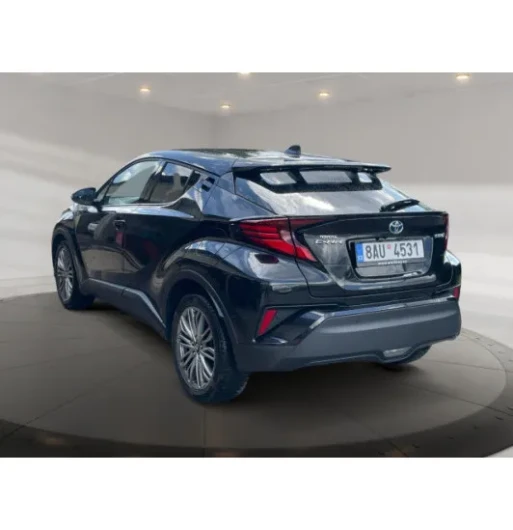 Toyota C-HR 1.8Hybrid 90 Executive AT na operativní leasing