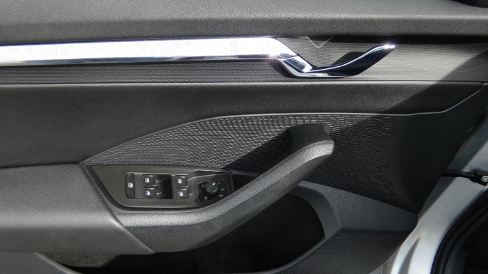 Škoda Octavia Combi 2,0 TDI Style 4x4 DSG 11 na operativní leasing