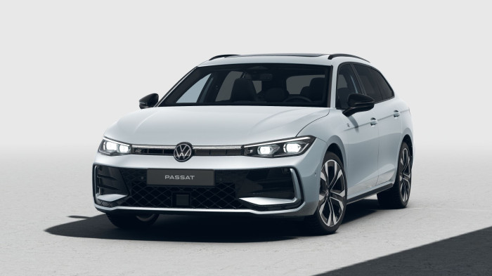 Volkswagen Passat R-Line People 2,0 TDI 110 kW na operativní leasing