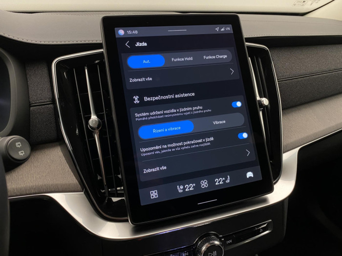 Volvo XC90 T8 AWD RECHARGE BRIGHT PLUS 7m na operativní leasing