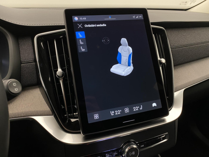 Volvo XC90 T8 AWD RECHARGE BRIGHT PLUS 7m na operativní leasing