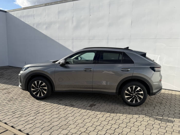 Volkswagen T-Roc Life 7DSG 1,5eTSI / 85kW na operativní leasing