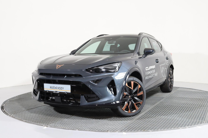 CUPRA Formentor 1.5 eTSI 150k DSG na operativní leasing