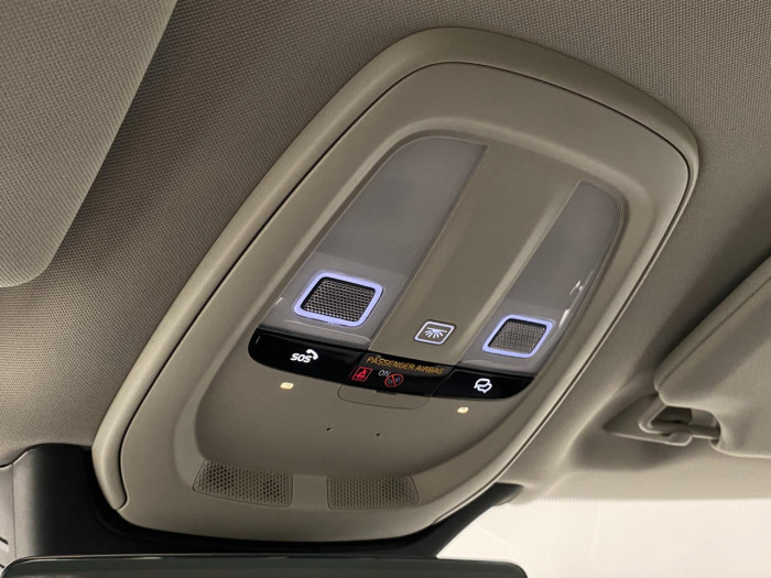 Volvo XC90 T8 AWD Plug-in BRIGHT PLUS 7m na operativní leasing