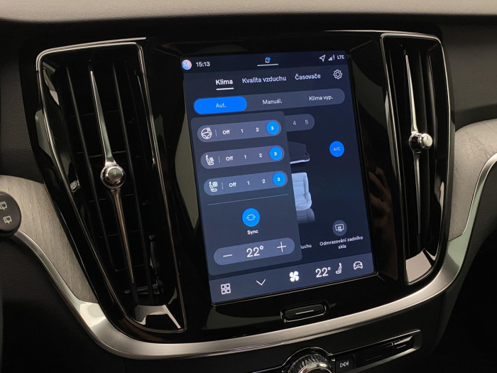 Volvo V60 B4 AUT BRIGHT PLUS na operativní leasing