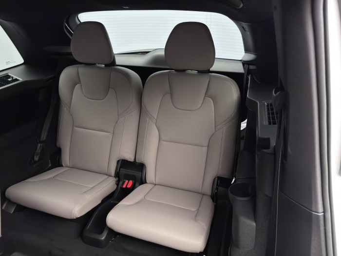 Volvo XC90 B5 AWD AUT BRIGHT PLUS 7míst na operativní leasing