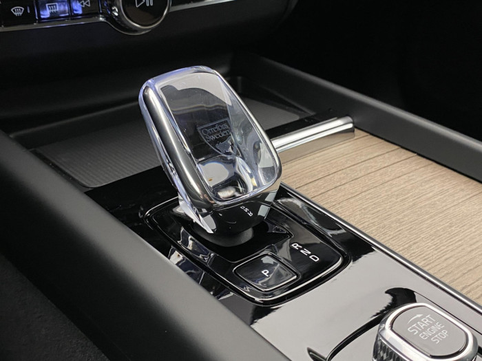 Volvo XC60 B5 AWD AUT BRIGHT PLUS na operativní leasing