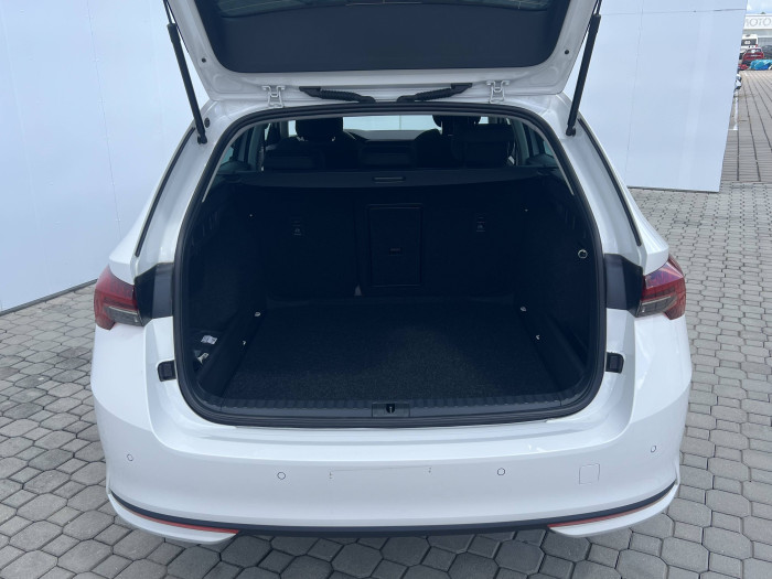 Škoda Octavia Combi Classic 6MP  1,5TSI / 110kW na operativní leasing