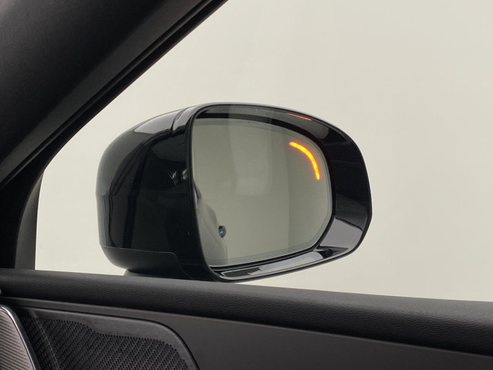 Volvo XC60 B5 AWD AUT ULTRA BLACK EDITION 2.0 Edition na operativní leasing