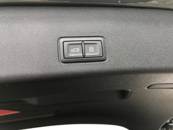 Audi Q3 7STT  1,5 TFSI / 110kW na operativní leasing