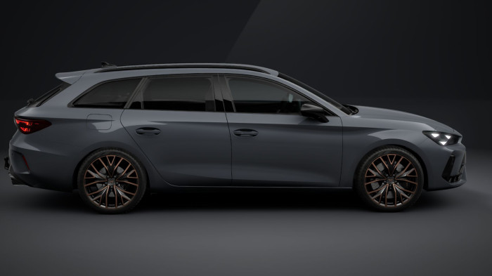 Cupra Leon SP VZ 2.0 TSI 333k DSG 4WD na operativní leasing