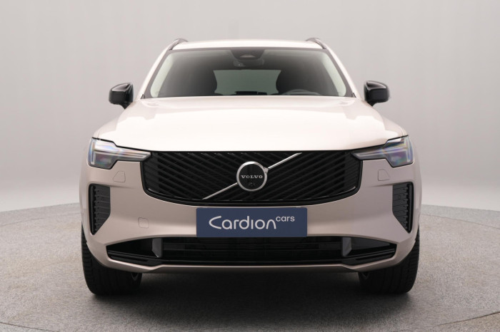 Volvo XC90 T8 AWD Plug-in DARK PLUS 7m na operativní leasing
