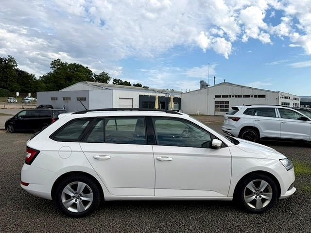 Škoda Fabia Ambition 1.0 TSI 70 kW 5M na operativní leasing