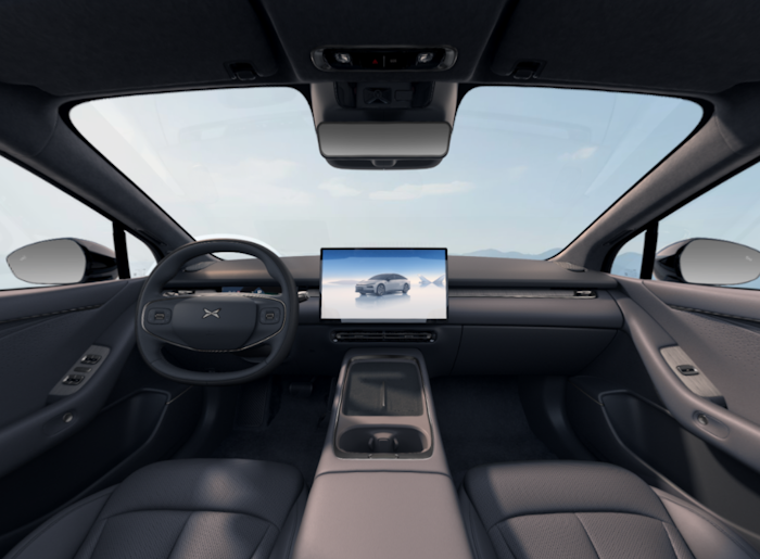 XPENG P7+ Long Range Elektro 74,9 kWh na operativní leasing