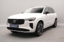 Volvo XC90 T8 AWD Plug-in ULTRA DARK 7m na operativní leasing