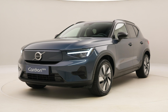 Volvo EX40 SINGLE MOTOR EXTENDED PLUS na operativní leasing