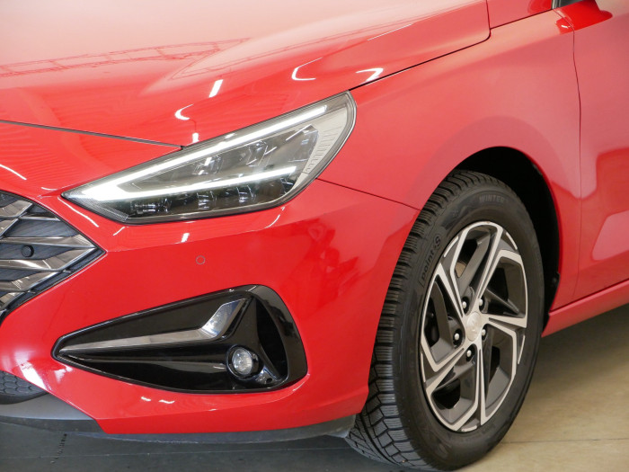 Hyundai i30 1.0 T-GDi 88 kW Smart na operativní leasing
