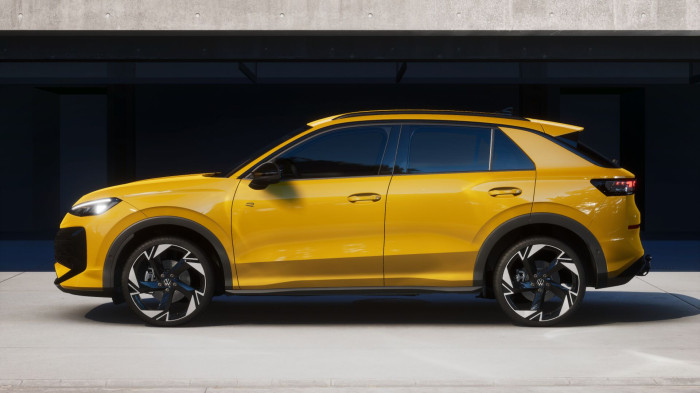 Volkswagen T-Roc R-Line 1,5 eTSI 110 kW 7DSG na operativní leasing