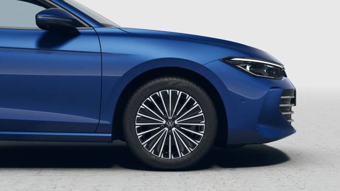 Volkswagen Passat Elegance 1,5 eTSI 110 kW mHEV na operativní leasing