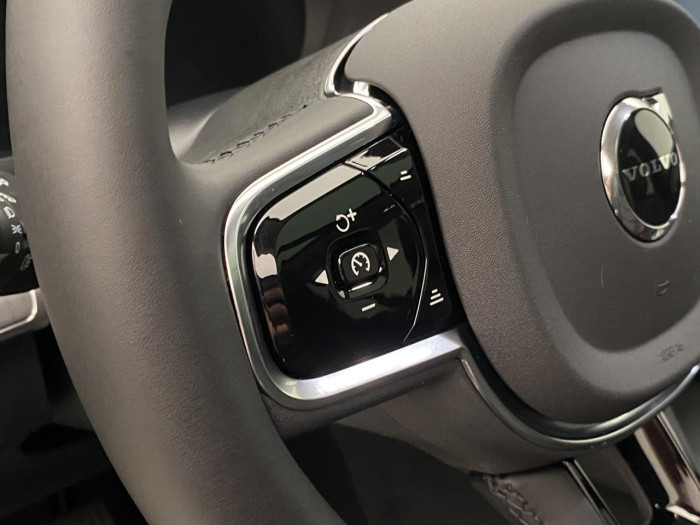 Volvo XC90 B5 AWD AUT BRIGHT ULTRA 7míst na operativní leasing
