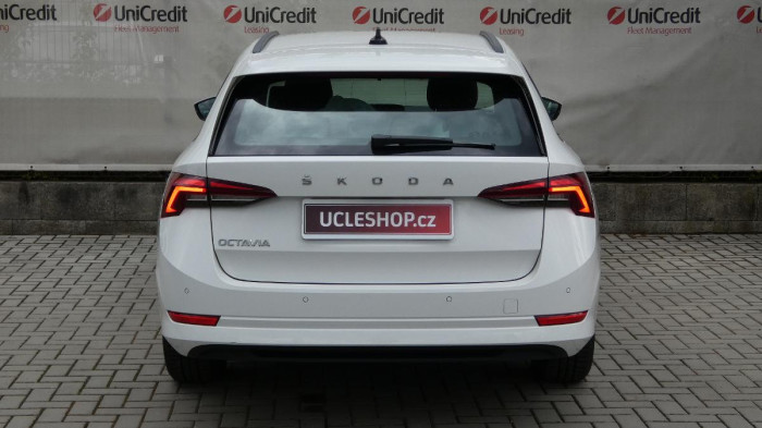 Škoda Octavia Combi 2,0 TDI Ambition na operativní leasing