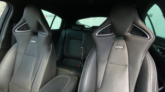 Opel Insignia 2,0 T 4x4 GSi na operativní leasing