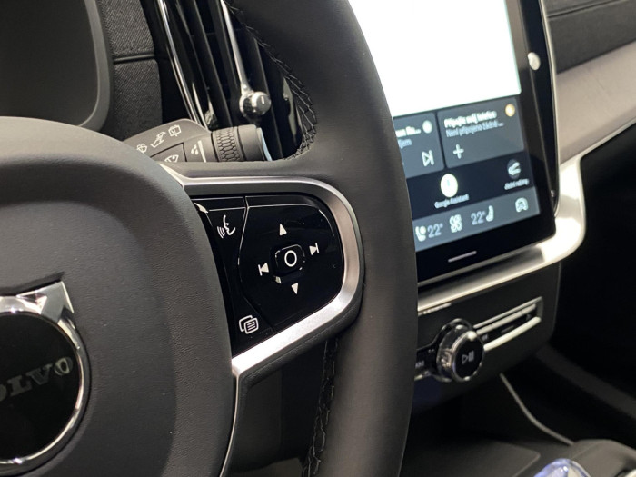 Volvo XC90 B5 AWD AUT BRIGHT PLUS na operativní leasing