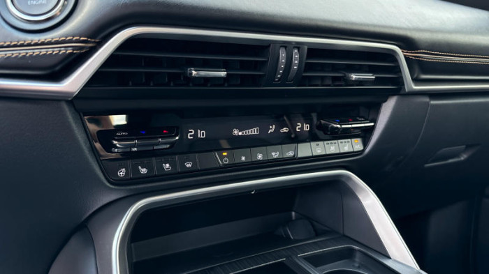MAZDA CX-60 3.3 D254 HOMURA PLUS – SILA, KTERÁ SE NEPTÁ, JESTLI MŮŽE na operativní leasing