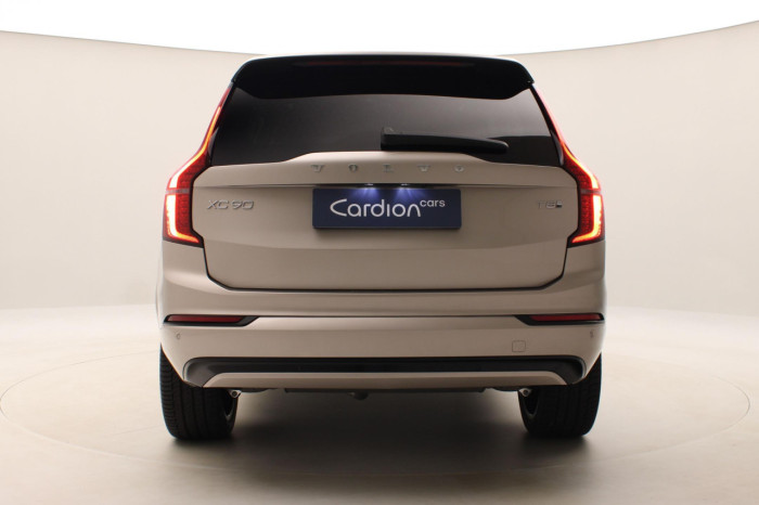 Volvo XC90 T8 AWD Plug-in DARK PLUS 7m na operativní leasing