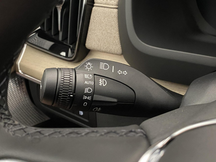 Volvo XC90 T8 AWD Plug-in BRIGHT ULTRA na operativní leasing