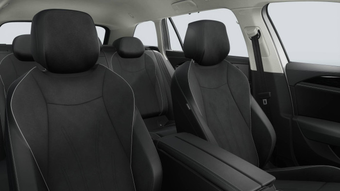 Volkswagen Passat Elegance 2,0 TDI 142kW 4MOT 7DSG na operativní leasing