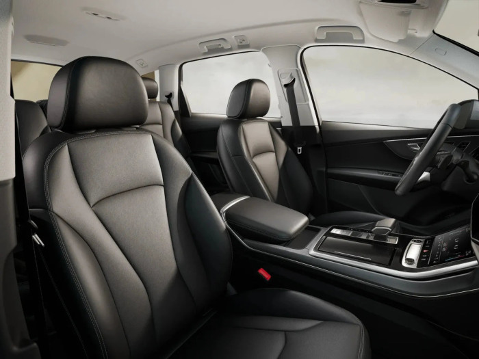 Audi Q7  50 TDI Quattro 210 kW Nafta 4x4 Automatická převodovka na operativní leasing