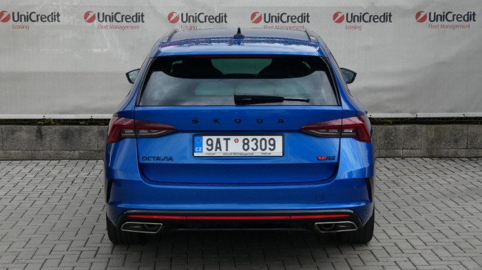 Škoda Octavia 2.0 TSI 180kW DSG RS na operativní leasing
