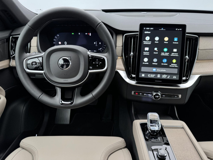 Volvo XC90 B5 AWD AUT DARK PLUS 7míst na operativní leasing