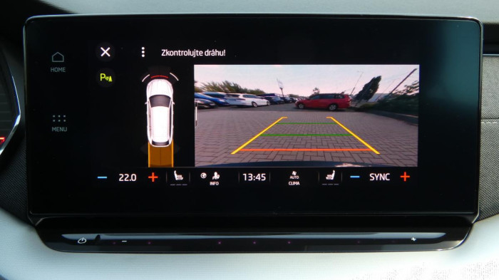 Škoda Octavia Combi 1,5 TSI DSG Style na operativní leasing