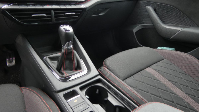 Škoda Octavia 2.0 TSI 180kW DSG RS na operativní leasing