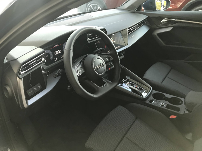 Audi A3 Sportback S line ST7 1,5TFSI  / 110kW na operativní leasing