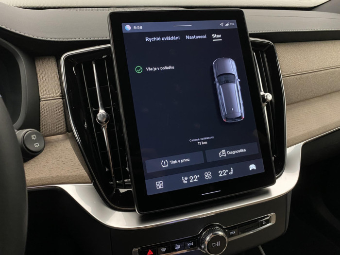 Volvo XC90 T8 AWD RECHARGE BRIGHT PLUS 7m na operativní leasing